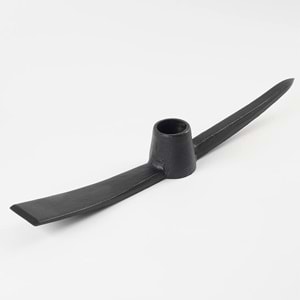 Kazma Çelik 1. Kalite Siyah – Dayanıklı ve Uzun Ömürlü Kullanım